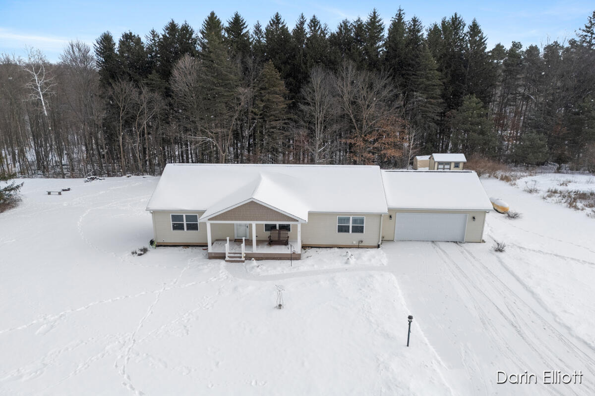2065 Hjermstad Road Ionia, MI 48846 - Photo 1 of 49 IMG_1040