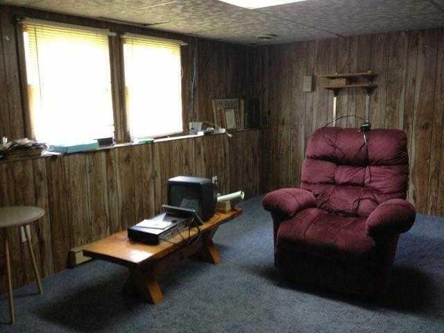 46 Riva Ridge Road Vassalboro, ME 04989 - Photo 13 of 15 Den/Family/Great Room.
