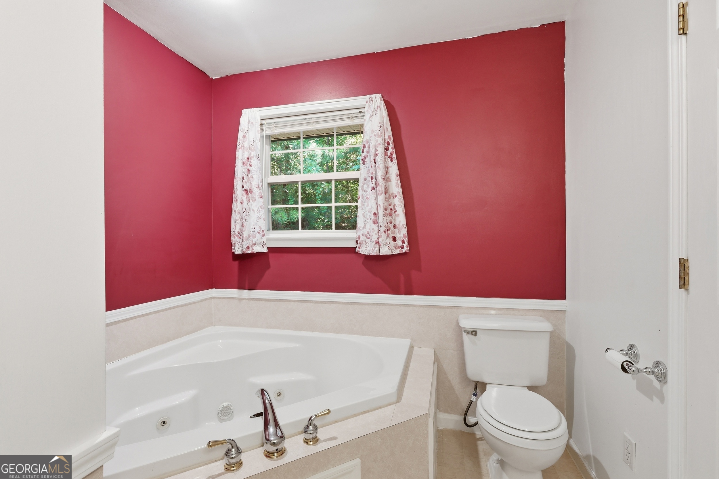 135 Andrews Road Toccoa, GA 30577 - Photo 13 of 44 Gallery Image 13