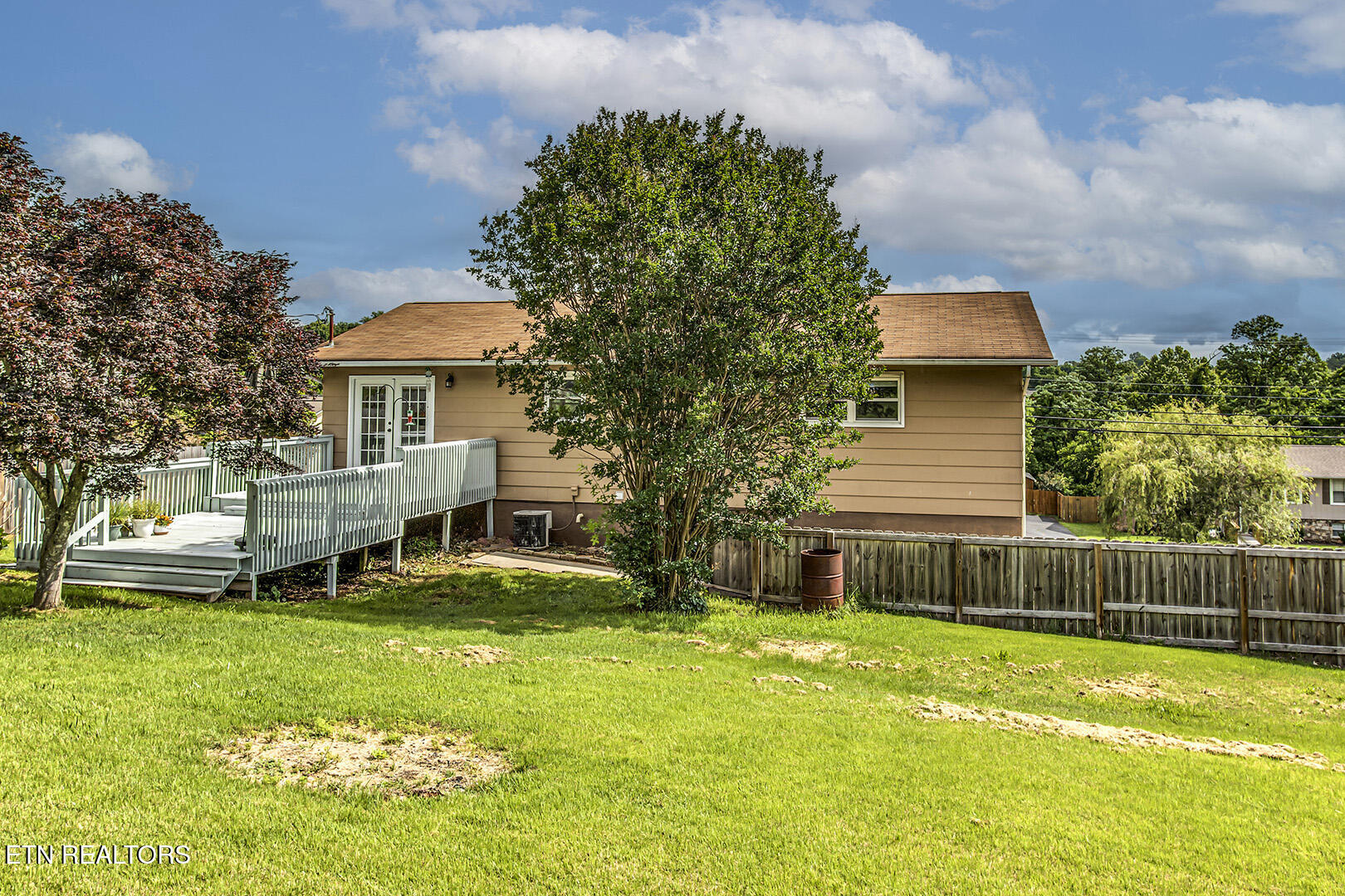 7753 Cranley Road Powell, TN 37849 - Photo 40 of 43 40_CranleyRoad_7753_BackLeft