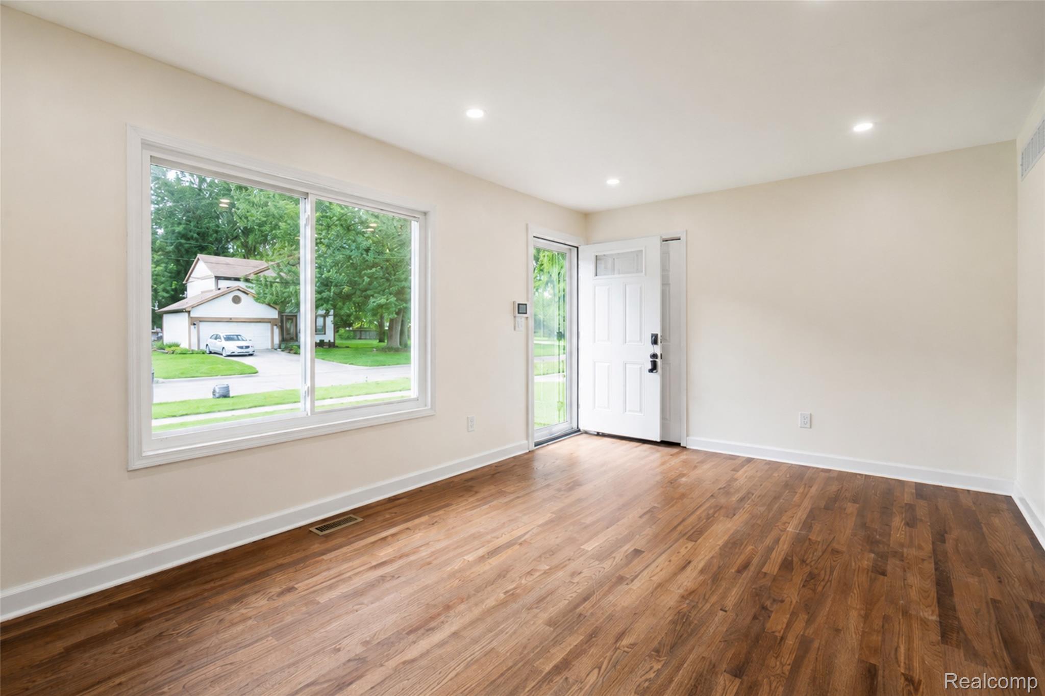 201 Cardwell Street Inkster, MI 48141 - Photo 16 of 41 A-201 cardwell inkster-2.jpg