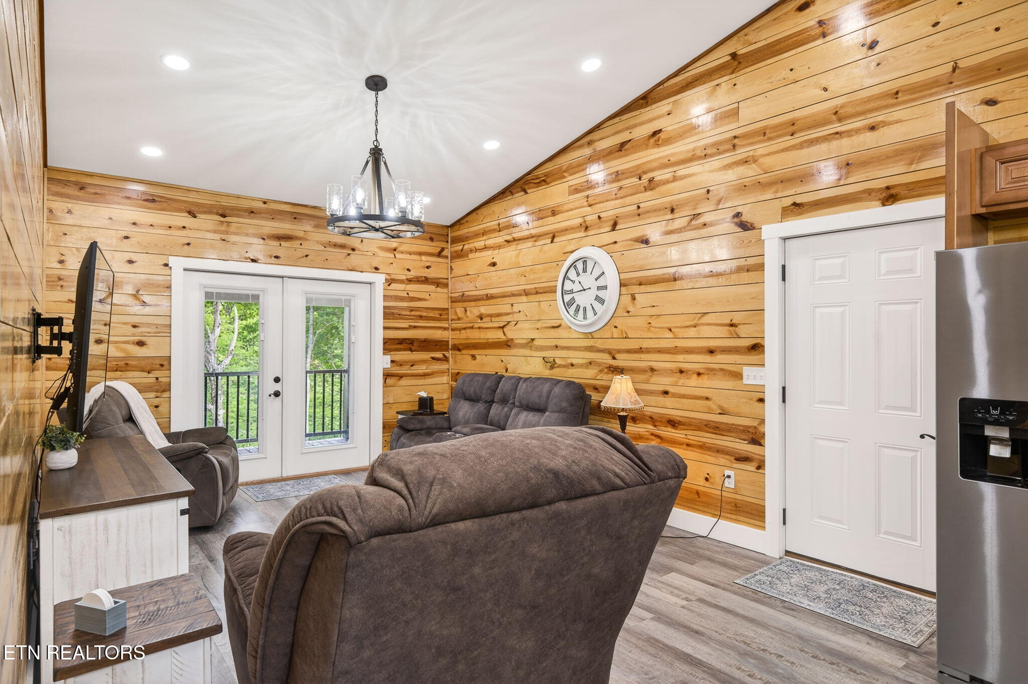 5218 Turney Groce Road Byrdstown, TN 38549 - Photo 16 of 47 26-web-or-mls-5218 Turney Groce Rd_061_T