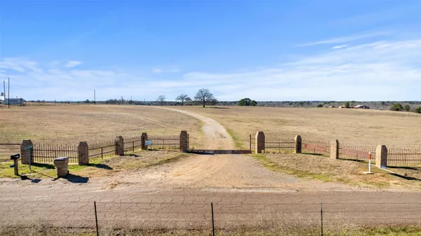$695,000 | 4569 County Road 234D, Henderson, TX 75652
