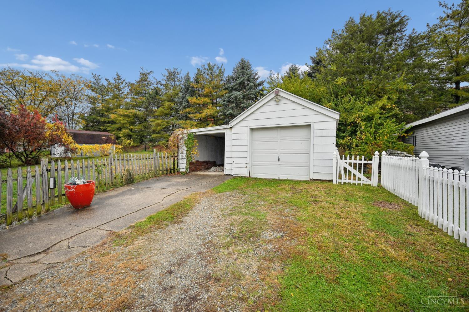 11525 Lippelman Road Sharonville, OH 45246 - Photo 38 of 38 Detached garage with extra covered area for storage