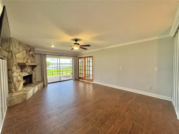 $2,500 | 2410 Hartridge Point Drive West, Winter Haven, FL 33881