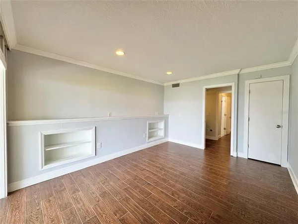 $2,500 | 2410 Hartridge Point Drive West, Winter Haven, FL 33881