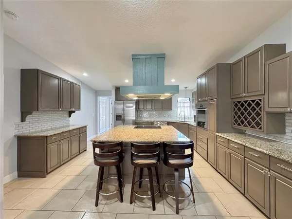 $2,500 | 2410 Hartridge Point Drive West, Winter Haven, FL 33881
