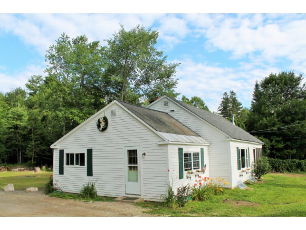 207 Ball Hill Road Milford, NH 03055 - Photo 3 of 23