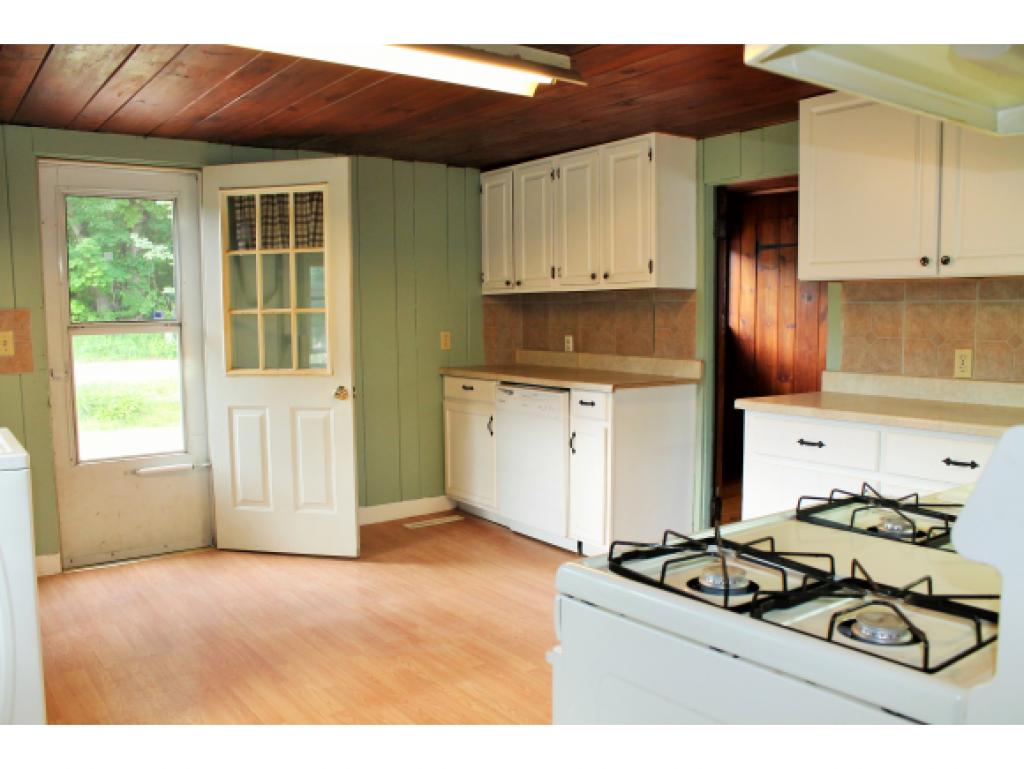 207 Ball Hill Road Milford, NH 03055 - Photo 6 of 23