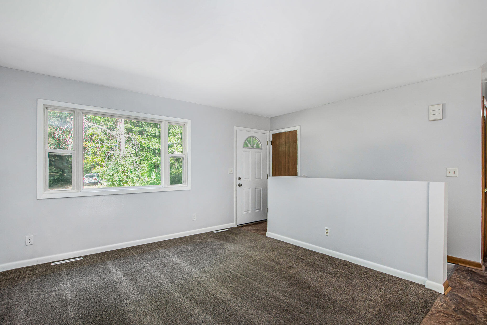 5045 Lindsey Road Delton, MI 49046 - Photo 13 of 25 DSC04301