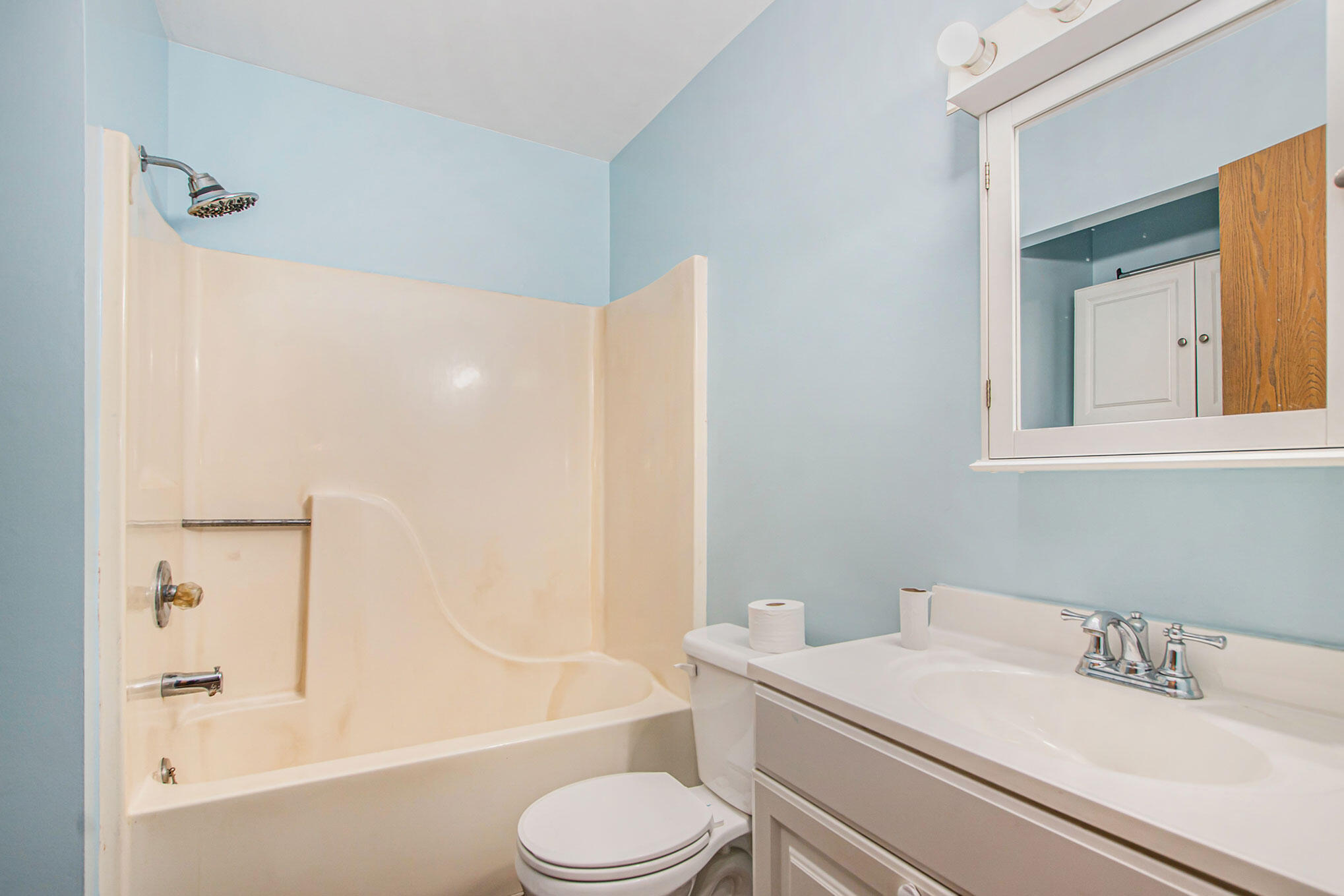 5045 Lindsey Road Delton, MI 49046 - Photo 18 of 25 DSC04292