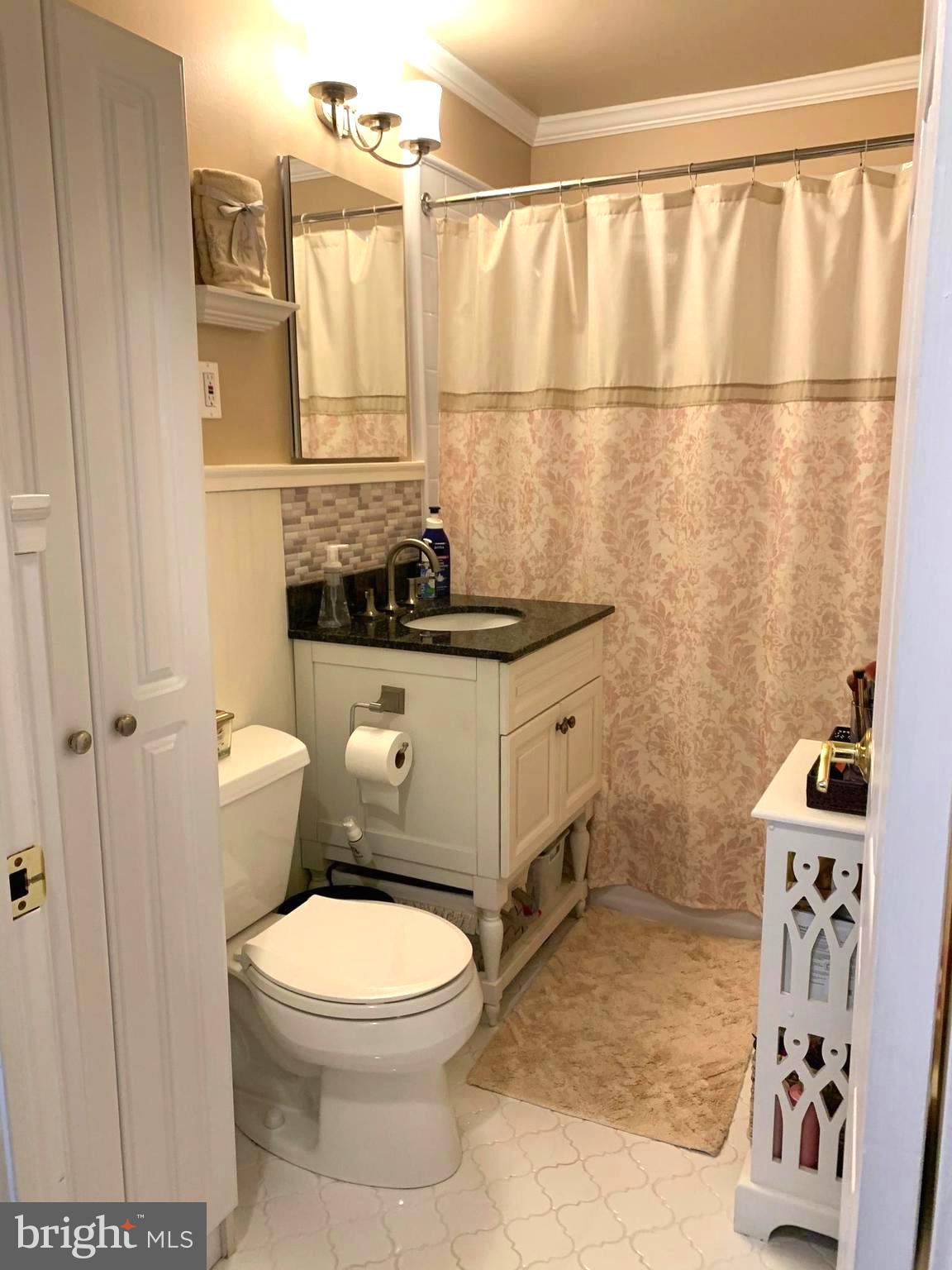 2524 Secane Road Secane, PA 19018 - Photo 32 of 46