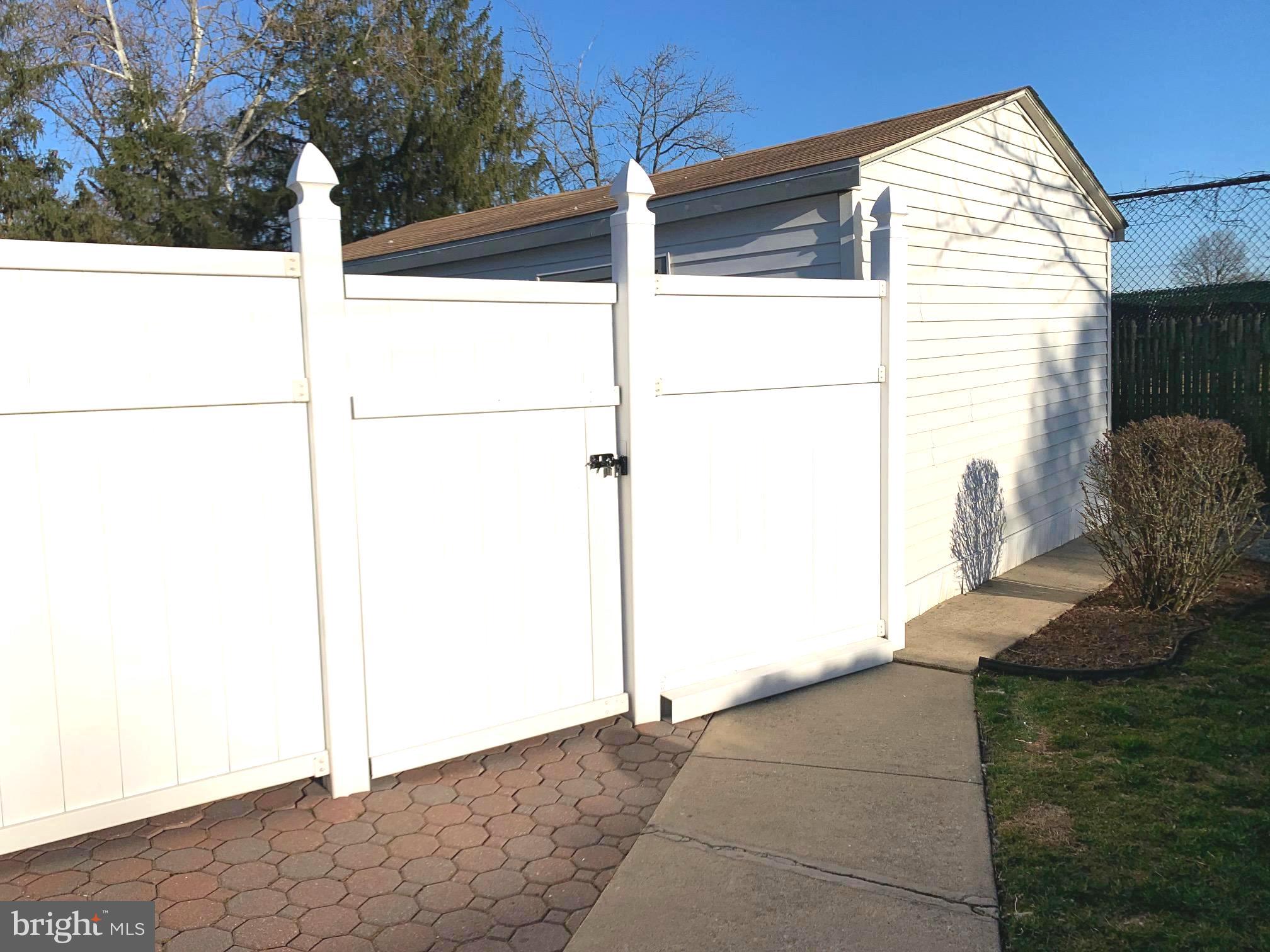 2524 Secane Road Secane, PA 19018 - Photo 41 of 46