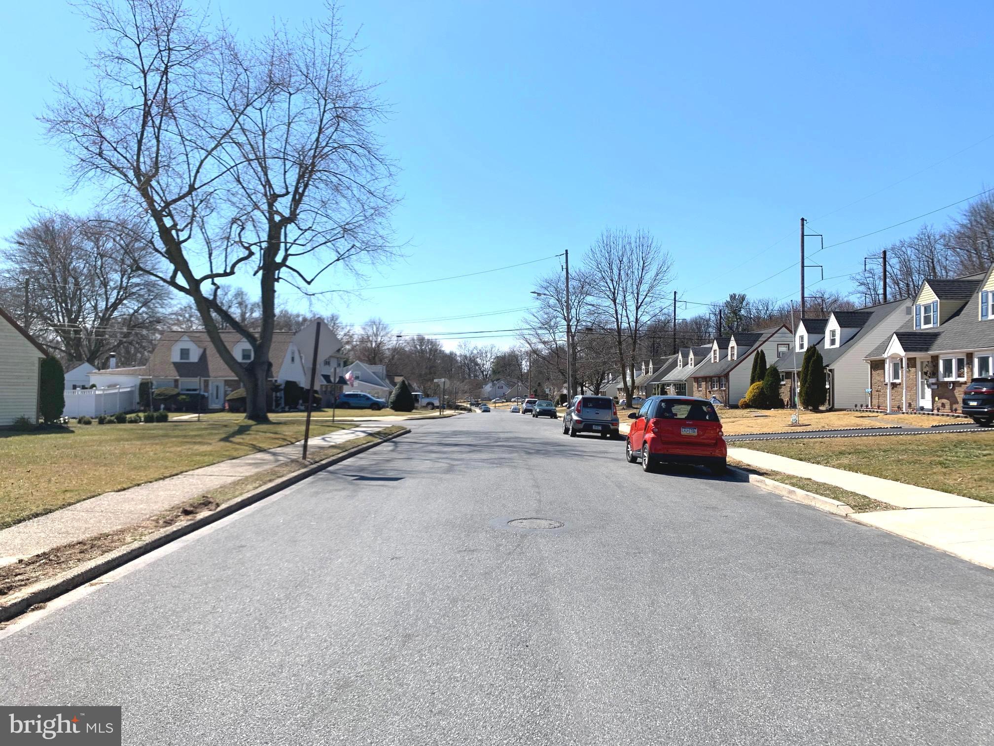 2524 Secane Road Secane, PA 19018 - Photo 10 of 46
