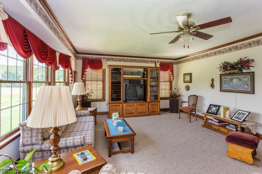 341 Ridgewood Road Medina, OH 44256 - Photo 9 of 25 Gallery Image 9