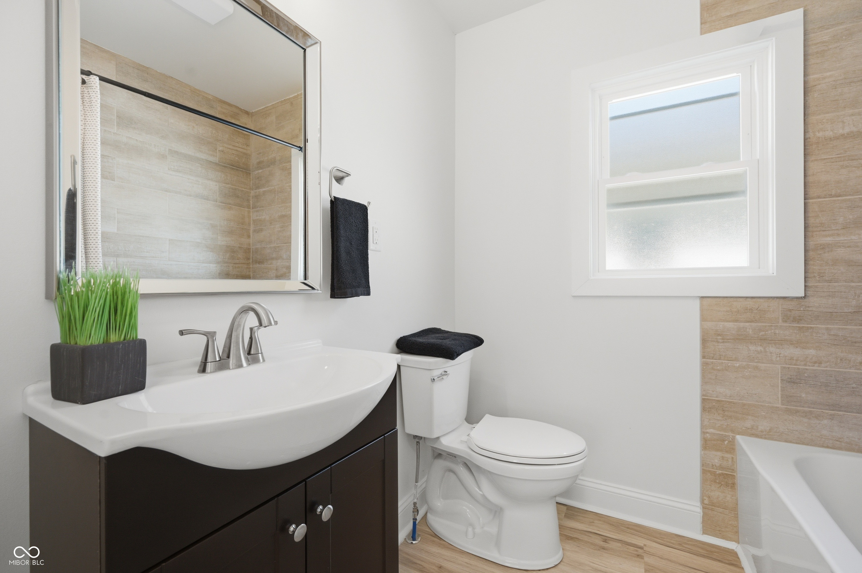 1808 Nichol Avenue Anderson, IN 46016 - Photo 15 of 19