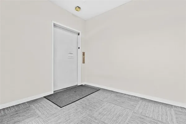 $2,700 | 16940 Chatsworth Street, Unit 208, Granada Hills, CA 91344