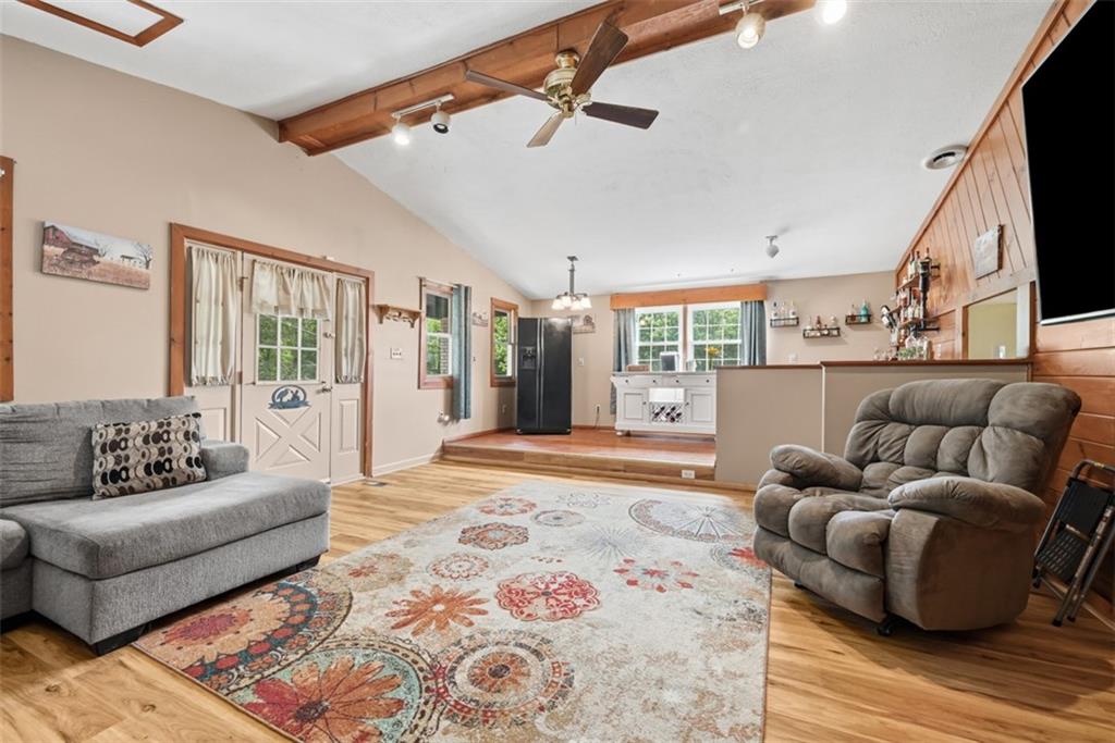 122 Grove Hill Road Baden, PA 15005 - Photo 16 of 49