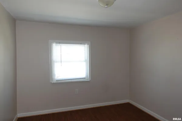 $59,900 | 1465 Jefferson Street, Galesburg, IL 61401