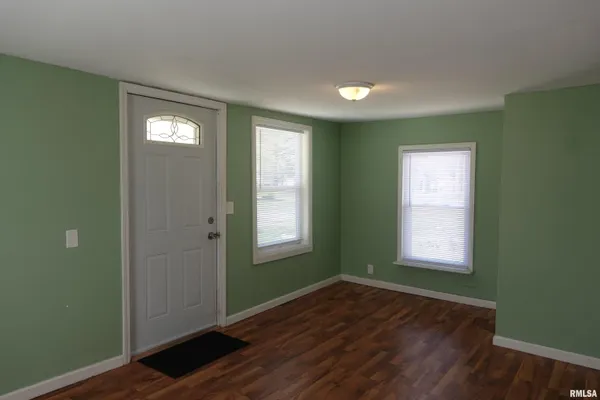 $59,900 | 1465 Jefferson Street, Galesburg, IL 61401