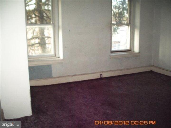 5217 Ridge Avenue Philadelphia, PA 19128 - Photo 16 of 19