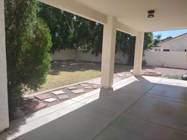 $2,750 | 5825 West Wethersfield Drive, Glendale, AZ 85304