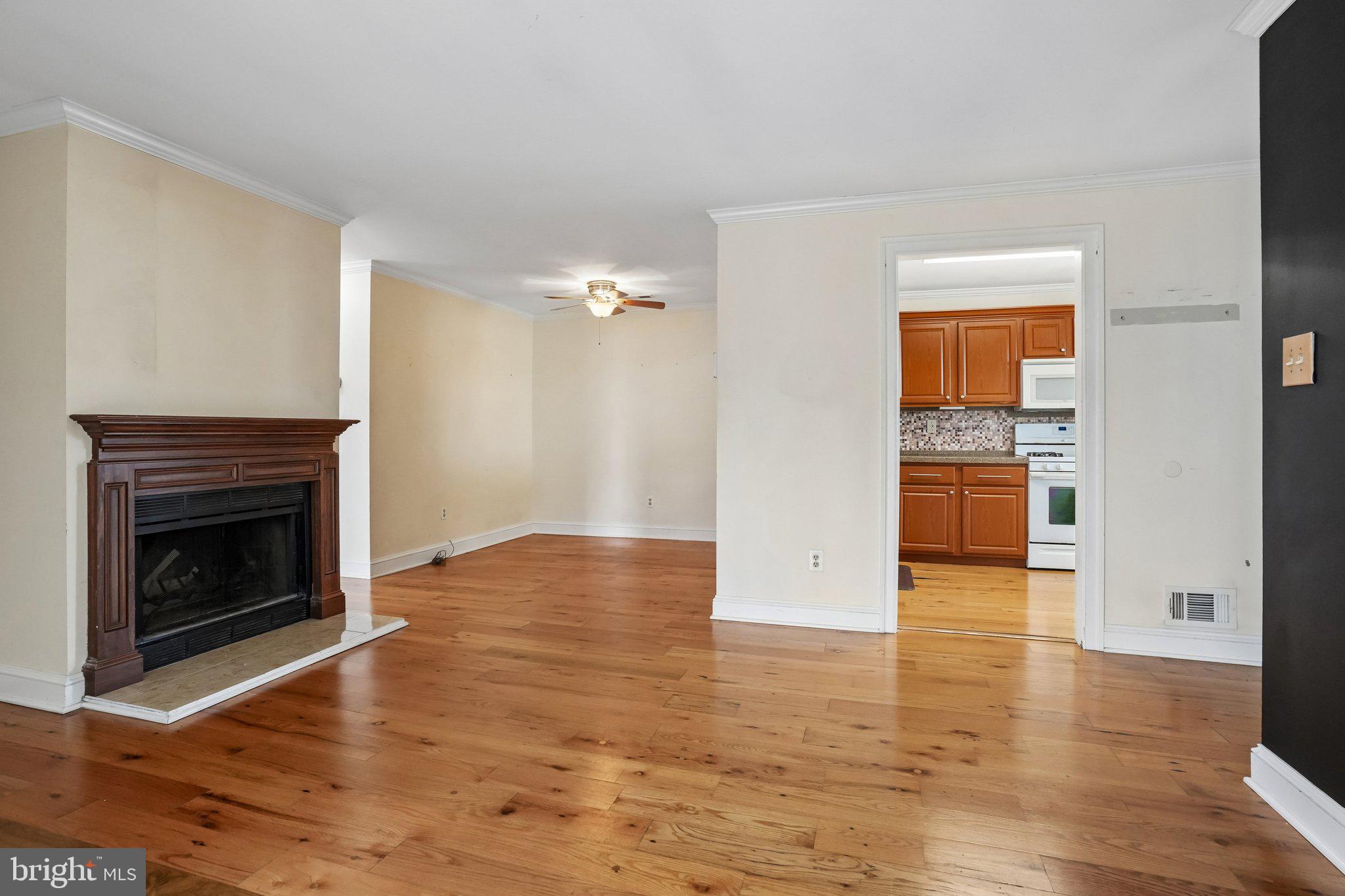 515 Cascade Court Sewell, NJ 08080 - Photo 7 of 21