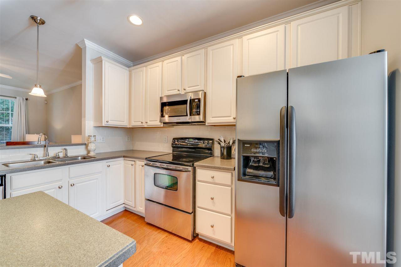 5108 Singing Wind Drive Raleigh, NC 27612 - Photo 7 of 22