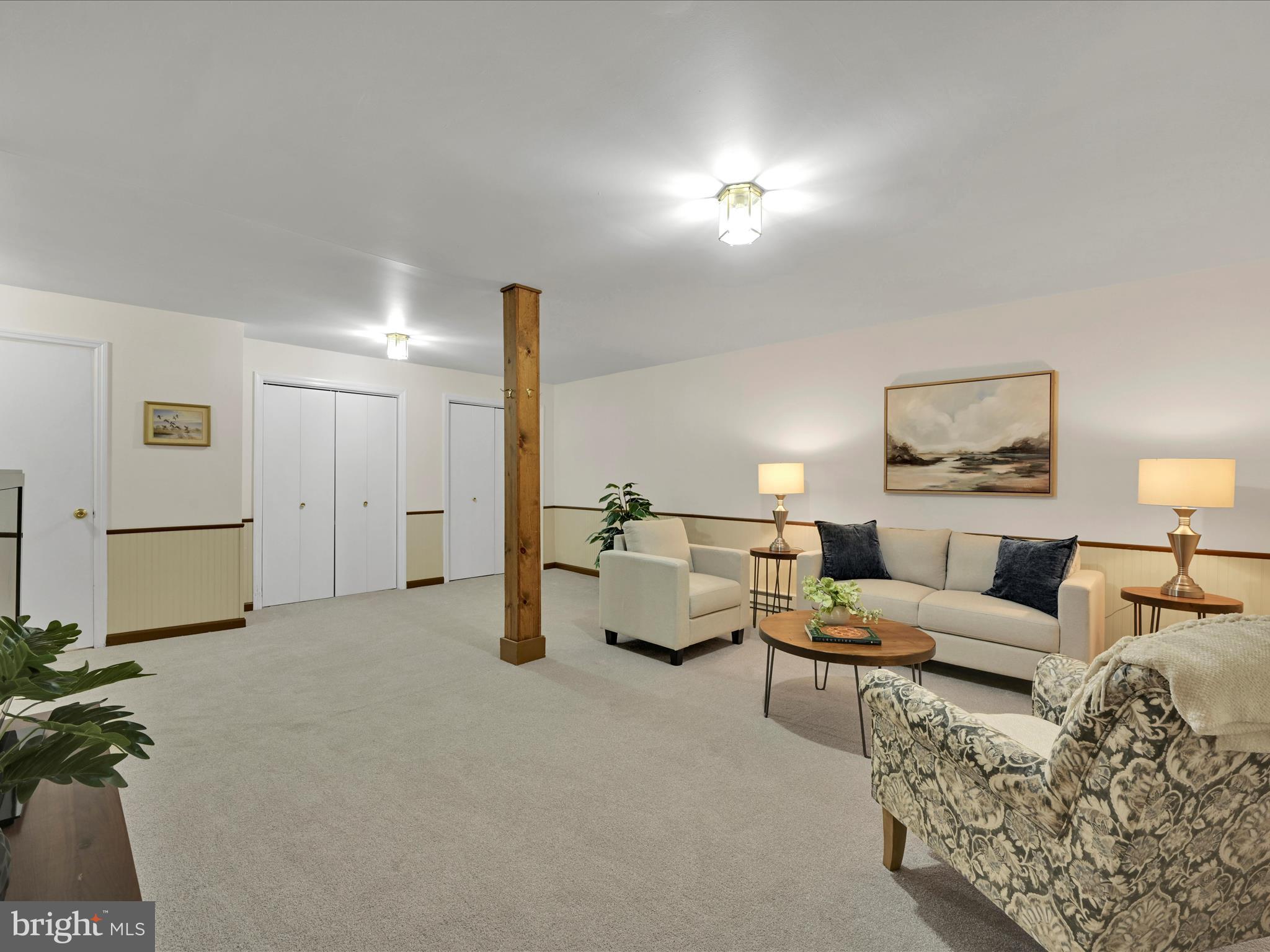 62 Ridge Avenue Ephrata, PA 17522 - Photo 24 of 36 Family Room