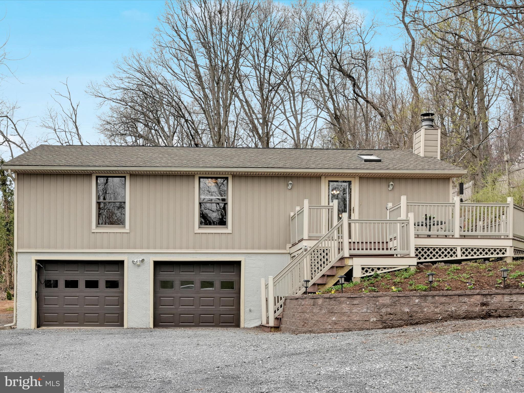 62 Ridge Avenue Ephrata, PA 17522 - Photo 3 of 36 Front