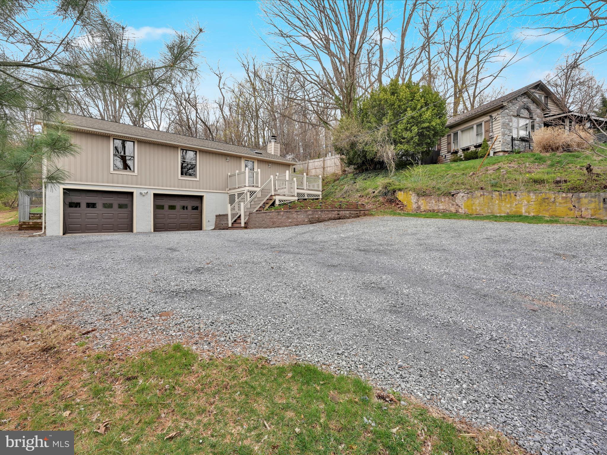62 Ridge Avenue Ephrata, PA 17522 - Photo 6 of 36 Front