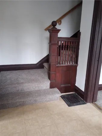 $1,200 | 362 West Gray Street, Elmira, NY 14905