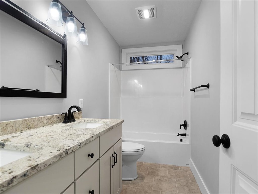 6648 Lakeside Road Ontario, NY 14519 - Photo 25 of 42 Tub Shower