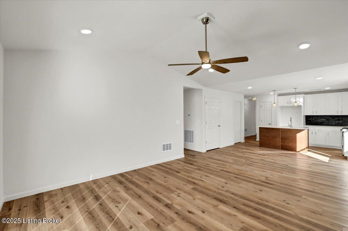4620 Dover Road Louisville, KY 40216 - Photo 23 of 48 24-4620 Dover Rd