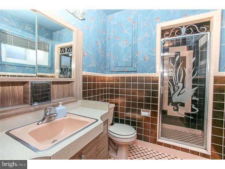 337 Glen Ridge Road Havertown, PA 19083 - Photo 14 of 19 Bathroom