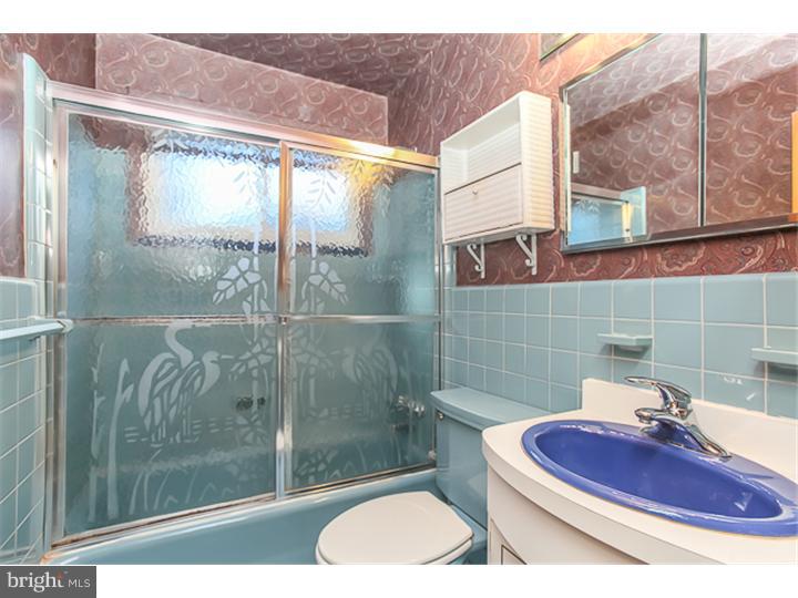 337 Glen Ridge Road Havertown, PA 19083 - Photo 15 of 19 Bathroom