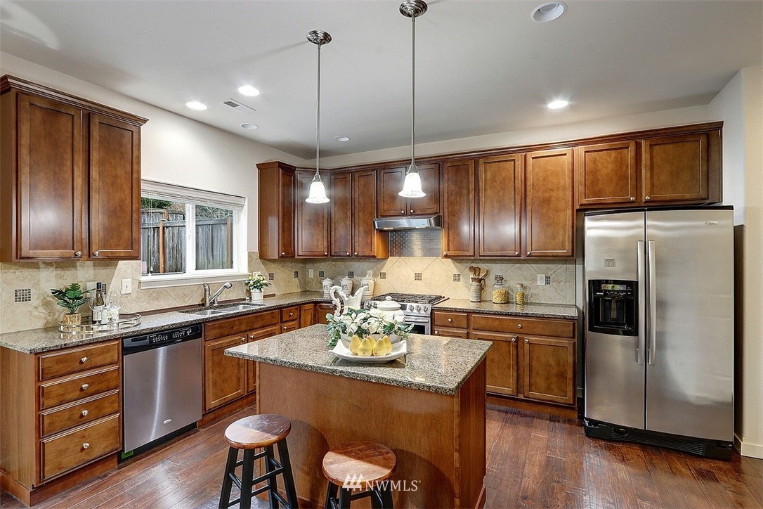 3517 223rd Place Southeast Bothell, WA 98021 - Photo 8 of 25
