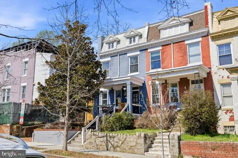 $949,999 | 148 Todd Place Northeast, Washington, DC 20002
