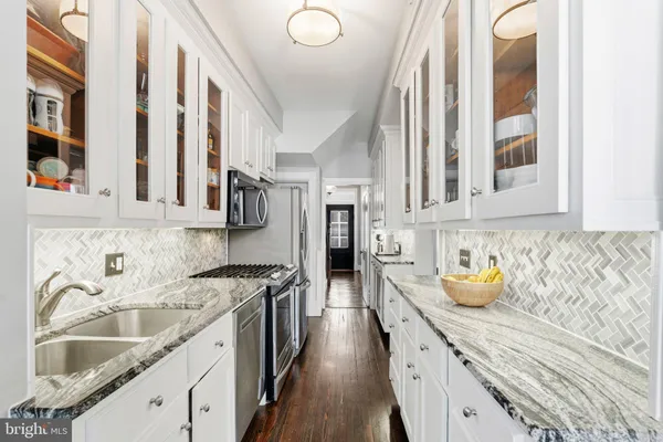 $949,999 | 148 Todd Place Northeast, Washington, DC 20002