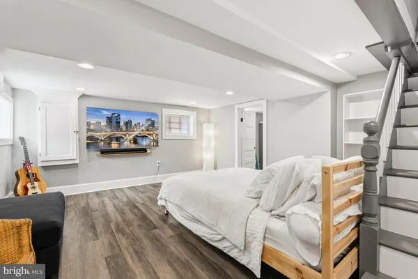 $949,999 | 148 Todd Place Northeast, Washington, DC 20002