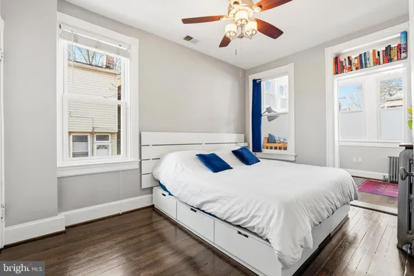 $949,999 | 148 Todd Place Northeast, Washington, DC 20002
