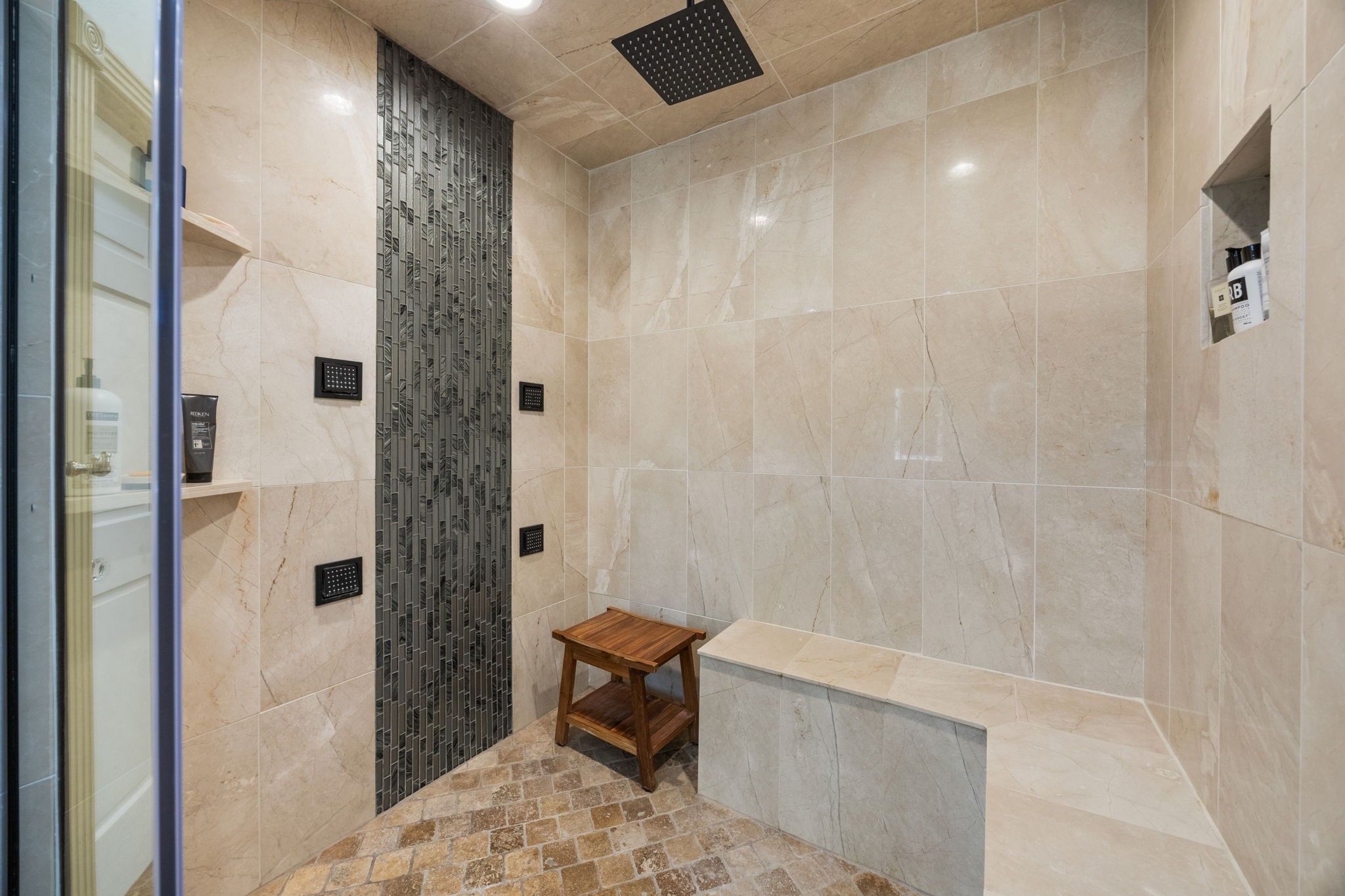 1524 Travis Street Columbus, TX 78934 - Photo 9 of 22