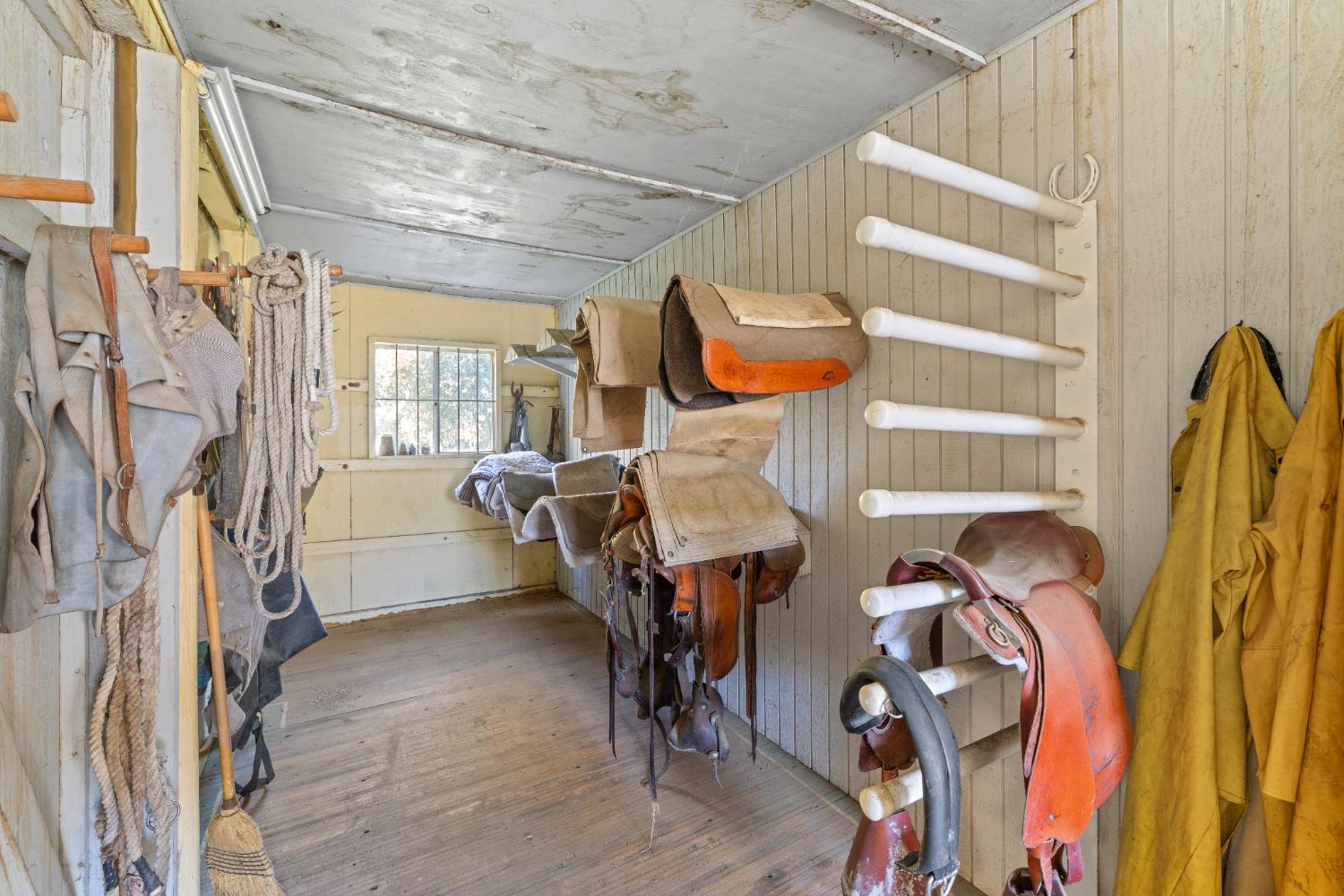 8436 Wise Road Auburn, CA 95603 - Photo 7 of 38