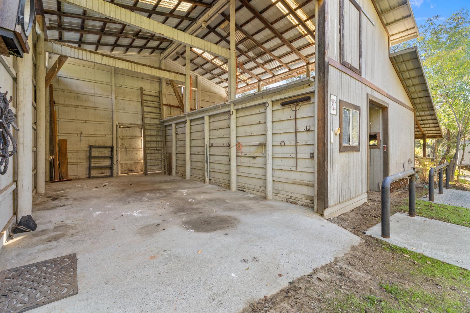 8436 Wise Road Auburn, CA 95603 - Photo 9 of 38