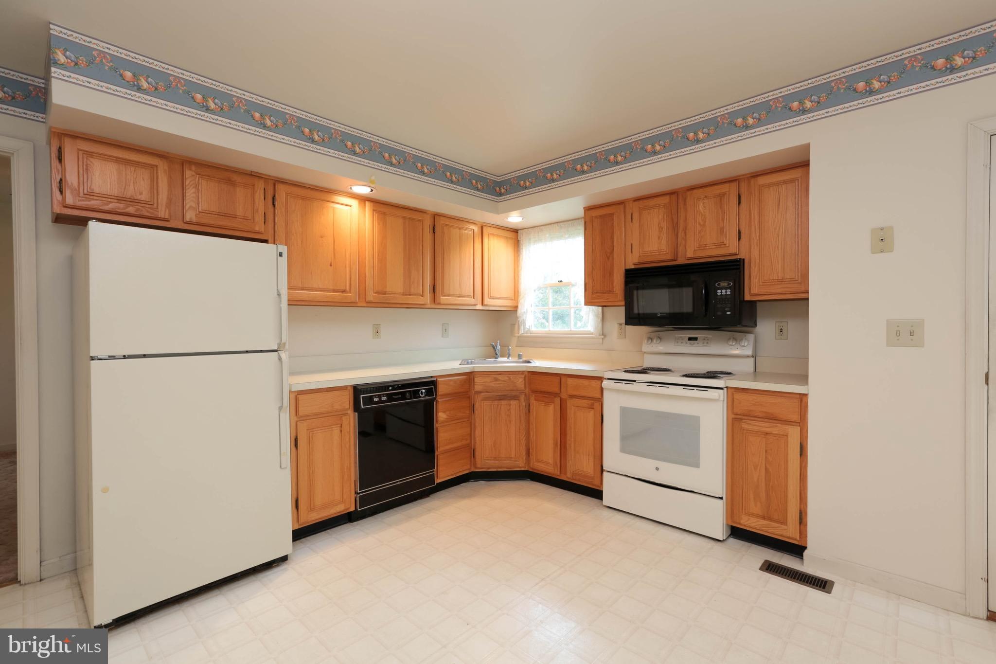 4259 Chapel Road Perry Hall, MD 21128 - Photo 2 of 28 Kitchen