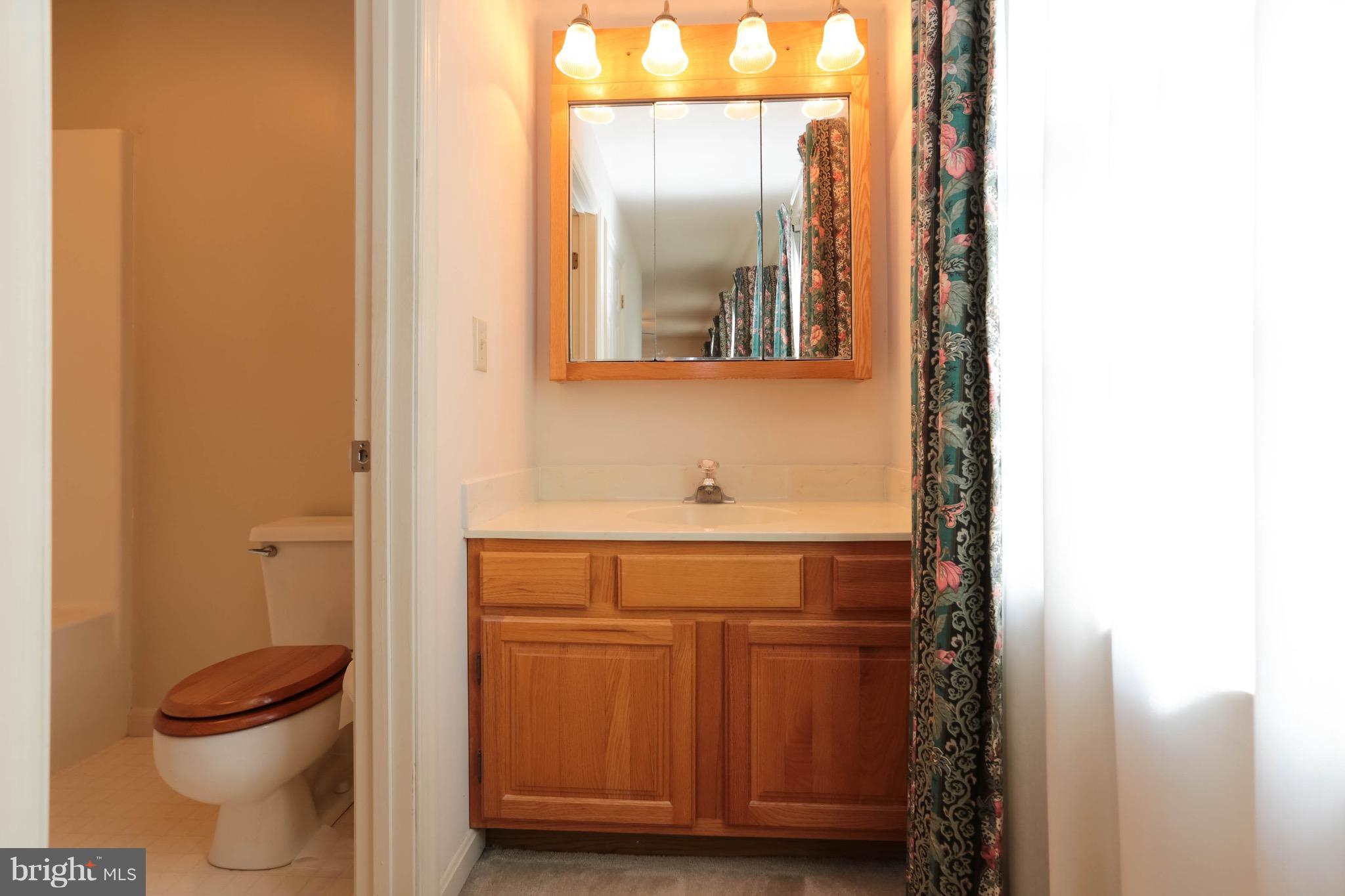 4259 Chapel Road Perry Hall, MD 21128 - Photo 17 of 28 Bath (Master)