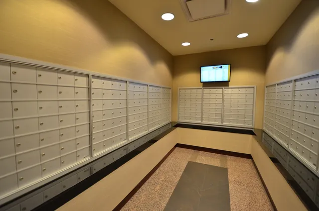 $3,400 | 33 West Ontario Street, Unit 24I, Chicago, IL 60654