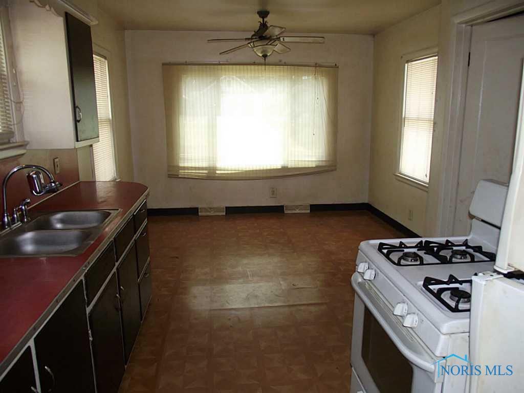 1831 Loxley Road Toledo, OH 43613 - Photo 13 of 13 Gallery Image 13