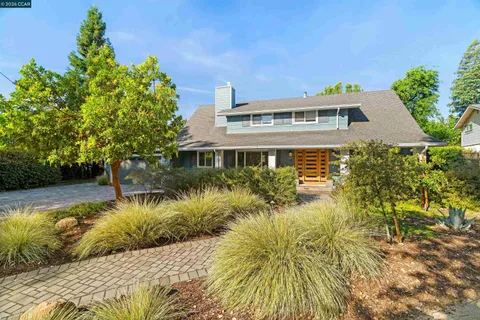 $2,099,000 | 15 Wildwood Court, Danville, CA 94526