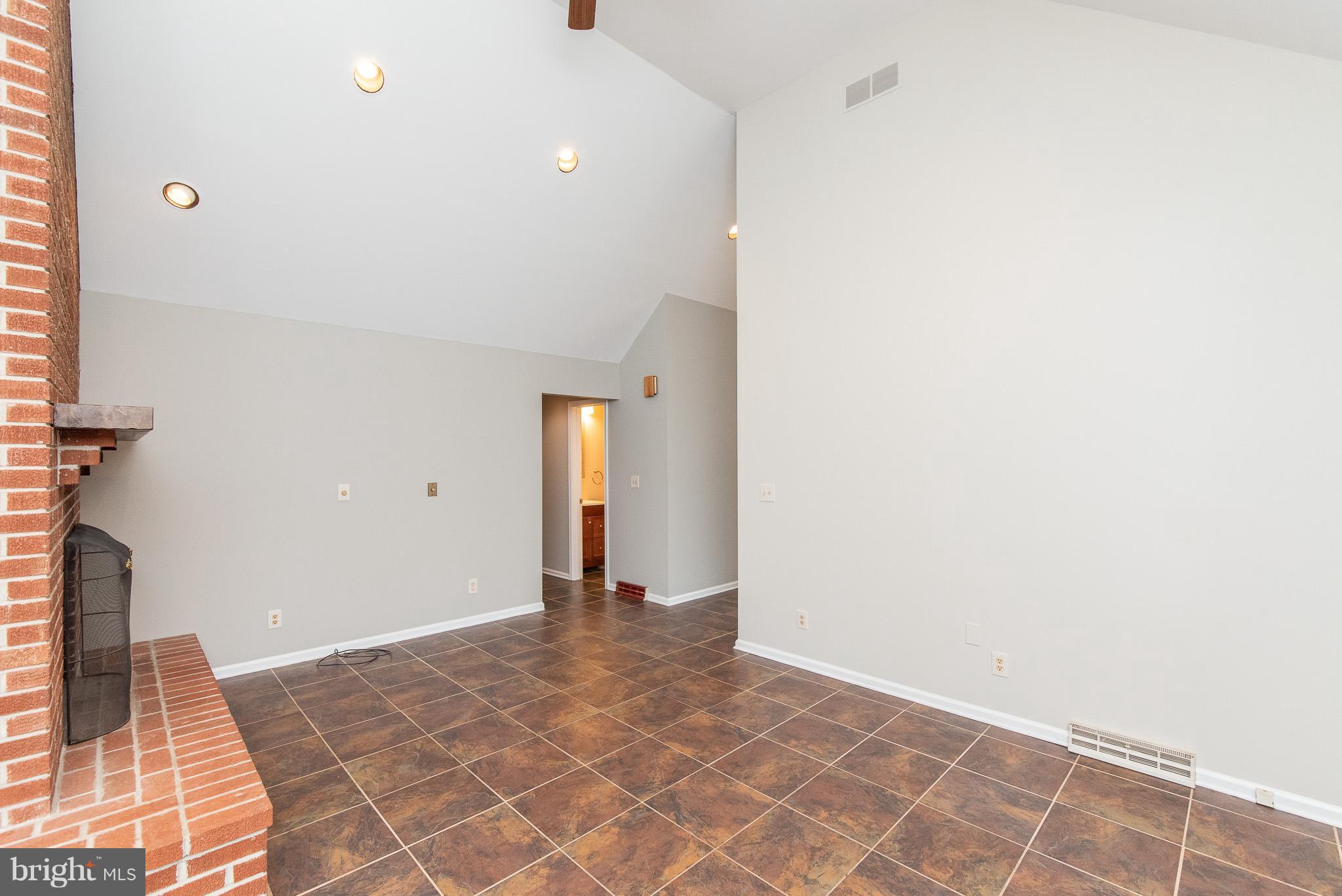 907 East Wheel Road Bel Air, MD 21015 - Photo 14 of 43 Family Room